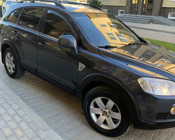 Синий Шевроле Каптива, объемом двигателя 2 л и пробегом 284 тыс. км за 7600 $, фото 3 на Automoto.ua