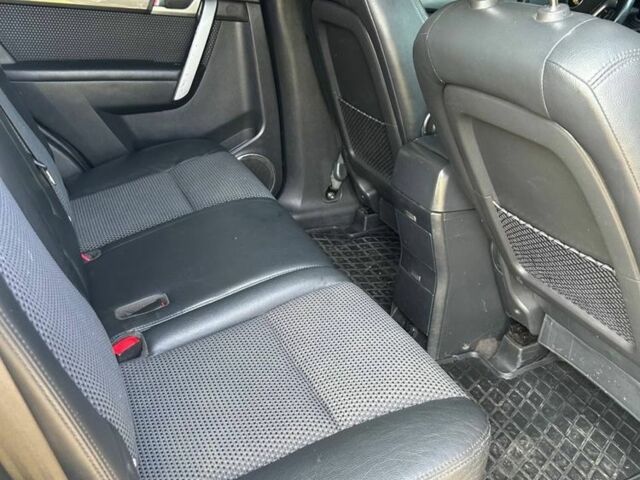 Синий Шевроле Каптива, объемом двигателя 2 л и пробегом 193 тыс. км за 7850 $, фото 6 на Automoto.ua