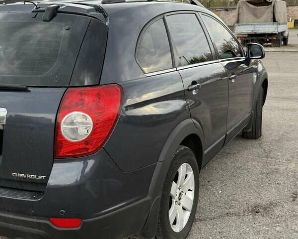 Синій Шевроле Каптіва, об'ємом двигуна 2.4 л та пробігом 230 тис. км за 5950 $, фото 12 на Automoto.ua