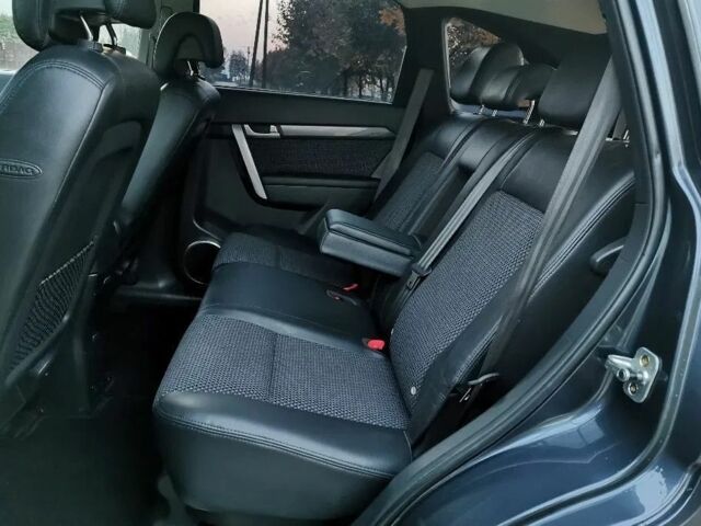 Синий Шевроле Каптива, объемом двигателя 2.4 л и пробегом 227 тыс. км за 5350 $, фото 10 на Automoto.ua