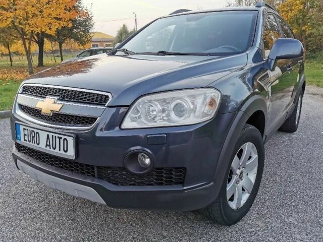 Синий Шевроле Каптива, объемом двигателя 2.4 л и пробегом 227 тыс. км за 5350 $, фото 4 на Automoto.ua