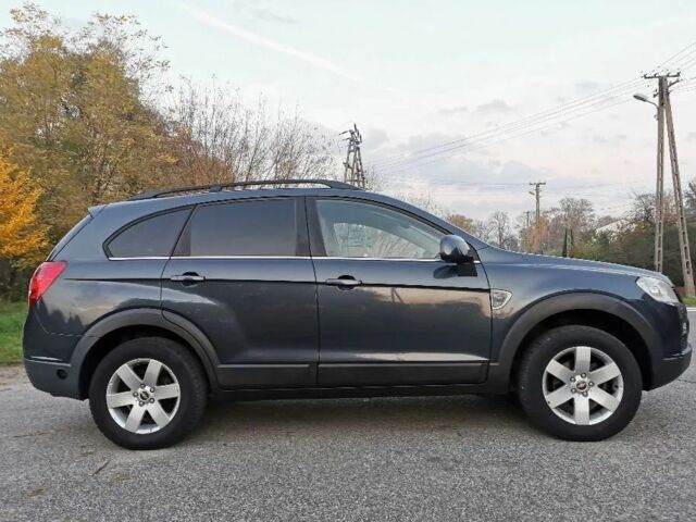 Синий Шевроле Каптива, объемом двигателя 2.4 л и пробегом 227 тыс. км за 5350 $, фото 3 на Automoto.ua