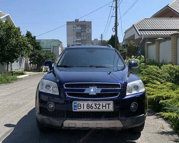 Синій Шевроле Каптіва, об'ємом двигуна 1.99 л та пробігом 292 тис. км за 7500 $, фото 2 на Automoto.ua