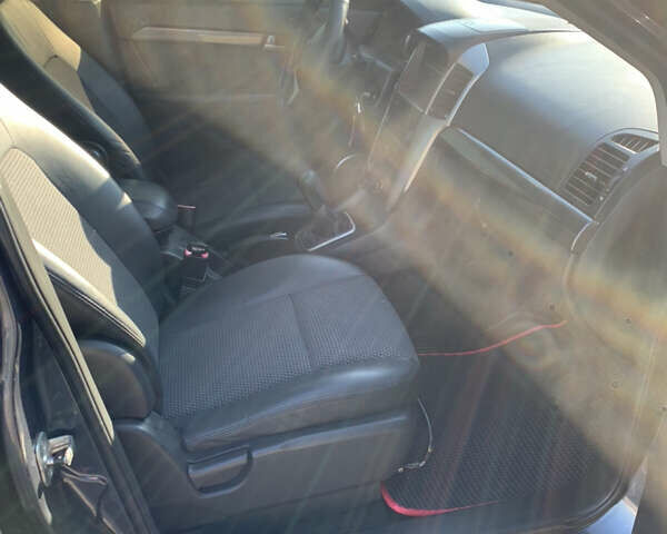 Синий Шевроле Каптива, объемом двигателя 2 л и пробегом 284 тыс. км за 7600 $, фото 16 на Automoto.ua