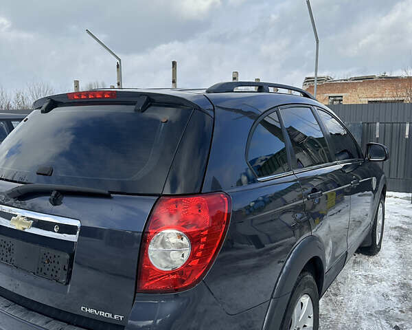 Синий Шевроле Каптива, объемом двигателя 2.41 л и пробегом 376 тыс. км за 7500 $, фото 18 на Automoto.ua