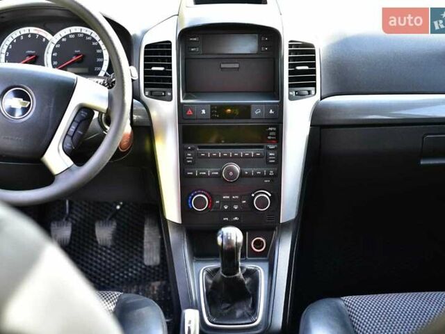 Синий Шевроле Каптива, объемом двигателя 2.4 л и пробегом 322 тыс. км за 7200 $, фото 20 на Automoto.ua