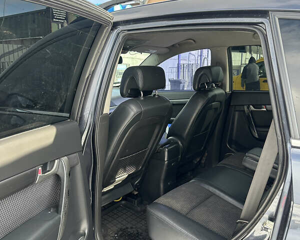 Синий Шевроле Каптива, объемом двигателя 2.41 л и пробегом 376 тыс. км за 7500 $, фото 11 на Automoto.ua