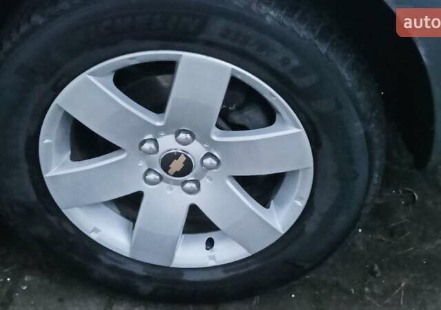 Синій Шевроле Каптіва, об'ємом двигуна 2 л та пробігом 190 тис. км за 10000 $, фото 14 на Automoto.ua