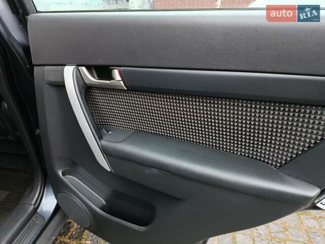 Синий Шевроле Каптива, объемом двигателя 2.4 л и пробегом 196 тыс. км за 8950 $, фото 24 на Automoto.ua