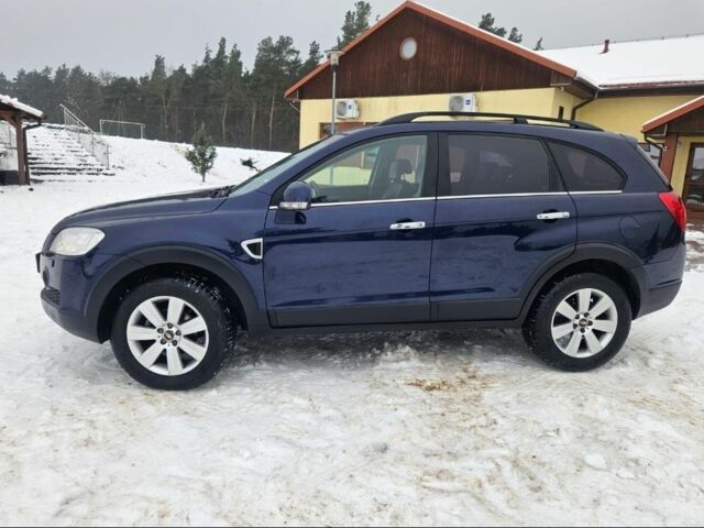 Синій Шевроле Каптіва, об'ємом двигуна 2 л та пробігом 180 тис. км за 3450 $, фото 3 на Automoto.ua