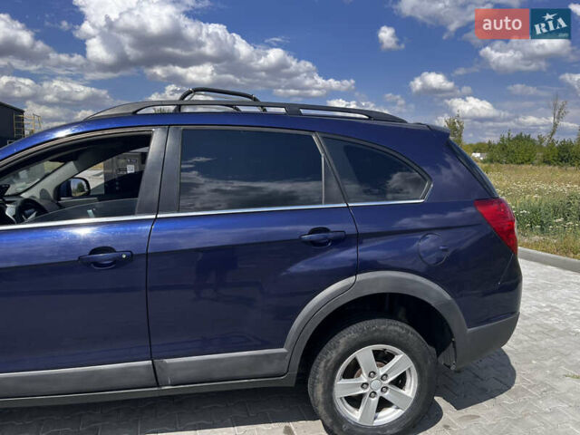 Синий Шевроле Каптива, объемом двигателя 2.4 л и пробегом 280 тыс. км за 6500 $, фото 7 на Automoto.ua