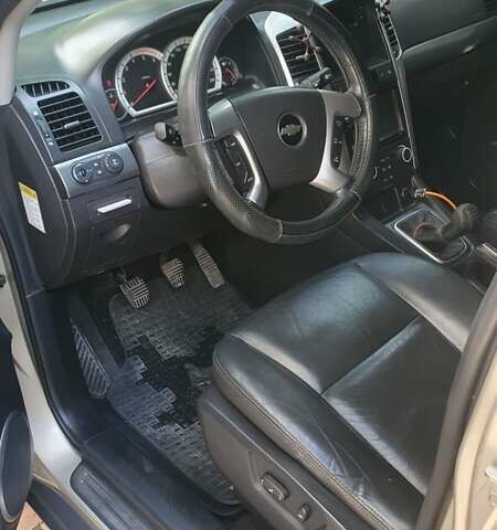 Синий Шевроле Каптива, объемом двигателя 2 л и пробегом 270 тыс. км за 7200 $, фото 6 на Automoto.ua