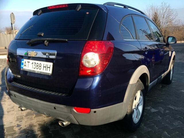 Синий Шевроле Каптива, объемом двигателя 2 л и пробегом 164 тыс. км за 7500 $, фото 2 на Automoto.ua
