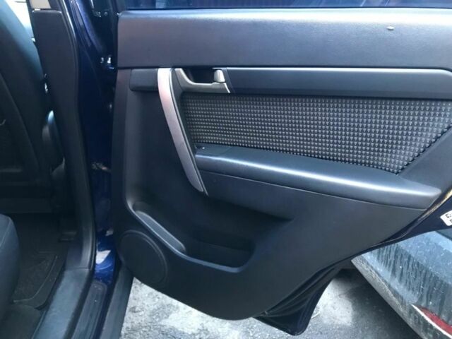 Синий Шевроле Каптива, объемом двигателя 2 л и пробегом 164 тыс. км за 7500 $, фото 18 на Automoto.ua