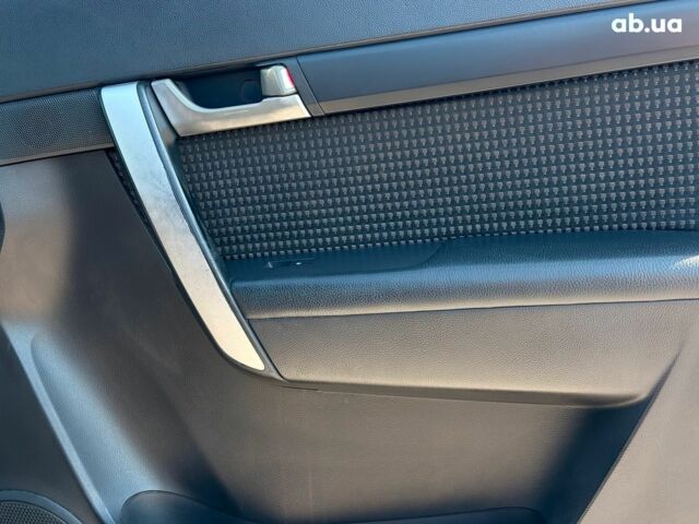Синий Шевроле Каптива, объемом двигателя 2 л и пробегом 163 тыс. км за 8690 $, фото 11 на Automoto.ua