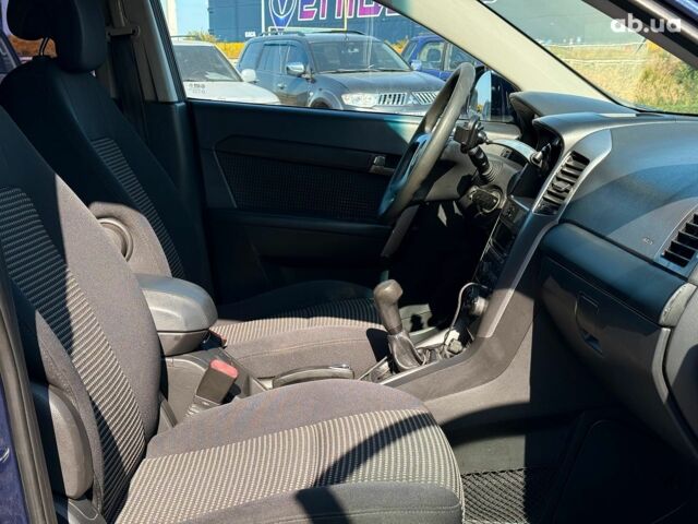 Синий Шевроле Каптива, объемом двигателя 2 л и пробегом 163 тыс. км за 8690 $, фото 12 на Automoto.ua