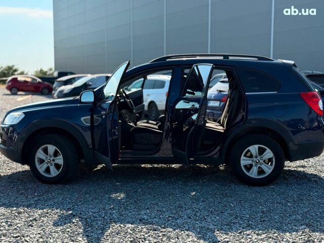 Синий Шевроле Каптива, объемом двигателя 2 л и пробегом 163 тыс. км за 8690 $, фото 22 на Automoto.ua