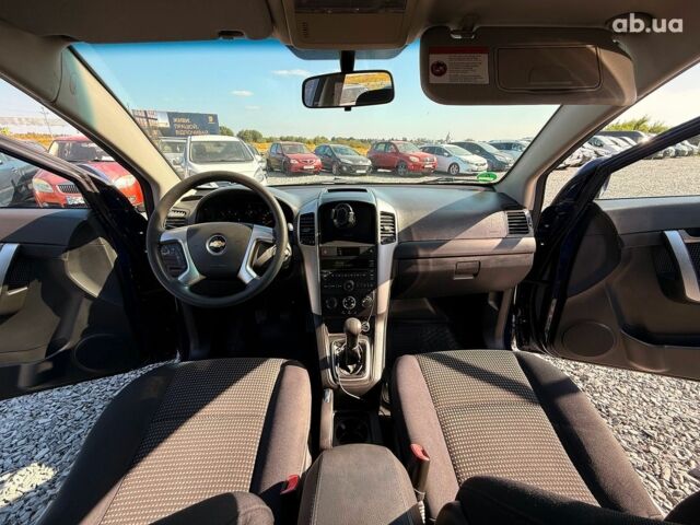 Синий Шевроле Каптива, объемом двигателя 2 л и пробегом 163 тыс. км за 8690 $, фото 24 на Automoto.ua