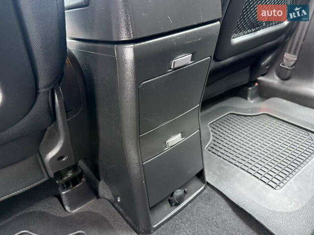 Синий Шевроле Каптива, объемом двигателя 2.4 л и пробегом 178 тыс. км за 9200 $, фото 56 на Automoto.ua