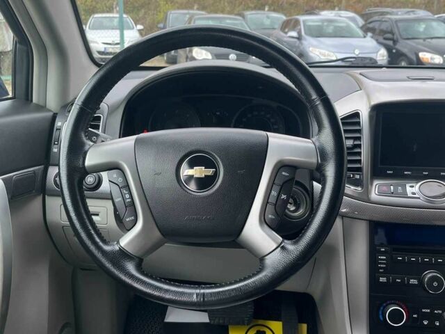 Синий Шевроле Каптива, объемом двигателя 2.2 л и пробегом 155 тыс. км за 12650 $, фото 9 на Automoto.ua