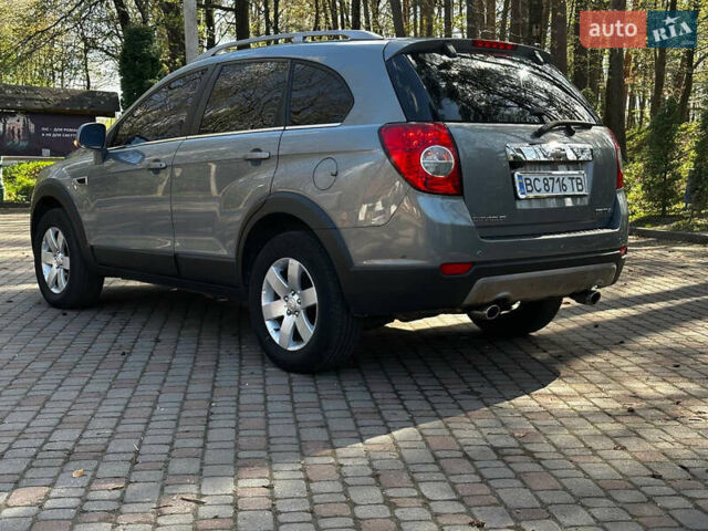 Синий Шевроле Каптива, объемом двигателя 2.2 л и пробегом 155 тыс. км за 10550 $, фото 9 на Automoto.ua