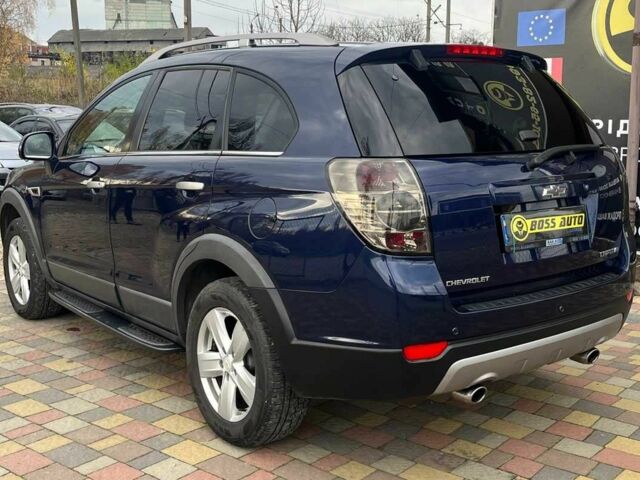 Синий Шевроле Каптива, объемом двигателя 2.2 л и пробегом 155 тыс. км за 12650 $, фото 4 на Automoto.ua