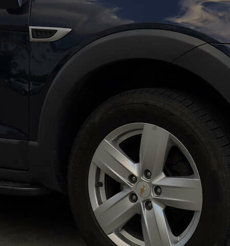 Синій Шевроле Каптіва, об'ємом двигуна 2.23 л та пробігом 156 тис. км за 12000 $, фото 26 на Automoto.ua