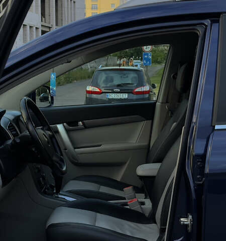 Синій Шевроле Каптіва, об'ємом двигуна 2.23 л та пробігом 156 тис. км за 12000 $, фото 58 на Automoto.ua