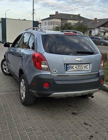 Шевроле Каптива 2013 в Березно на Automoto.ua Синий Шевроле Каптива, объемом двигателя 2.38 л и пробегом 201 тыс. км за 9700 $, фото 2 на Automoto.ua
