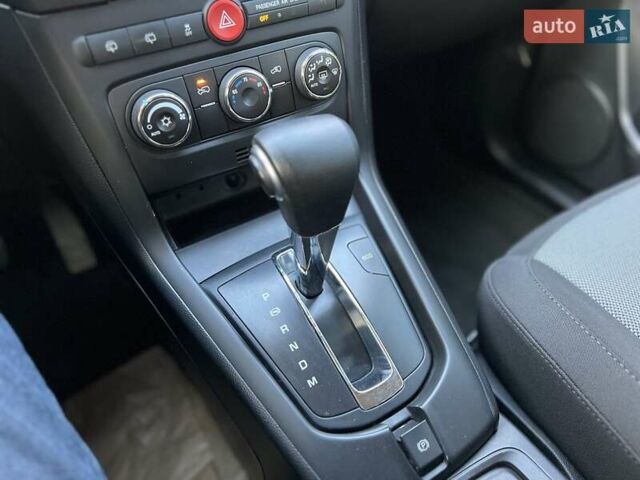Синий Шевроле Каптива, объемом двигателя 2.4 л и пробегом 210 тыс. км за 8399 $, фото 33 на Automoto.ua