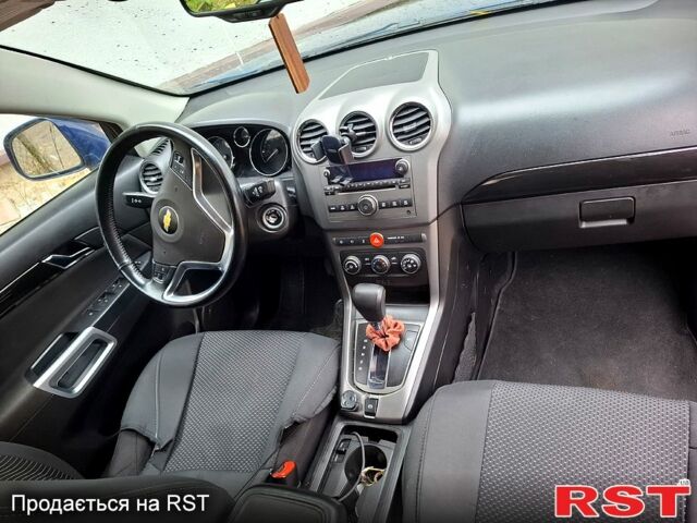 Синий Шевроле Каптива, объемом двигателя 2.4 л и пробегом 284 тыс. км за 9500 $, фото 8 на Automoto.ua