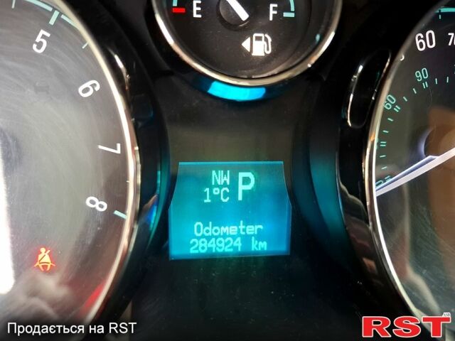 Синий Шевроле Каптива, объемом двигателя 2.4 л и пробегом 284 тыс. км за 9500 $, фото 3 на Automoto.ua