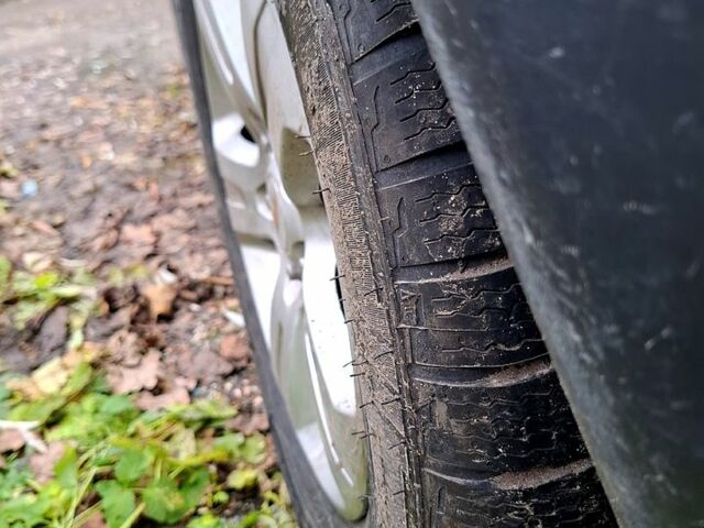 Синий Шевроле Каптива, объемом двигателя 2.4 л и пробегом 284 тыс. км за 9500 $, фото 4 на Automoto.ua