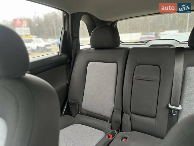 Синий Шевроле Каптива, объемом двигателя 2.4 л и пробегом 213 тыс. км за 8500 $, фото 13 на Automoto.ua