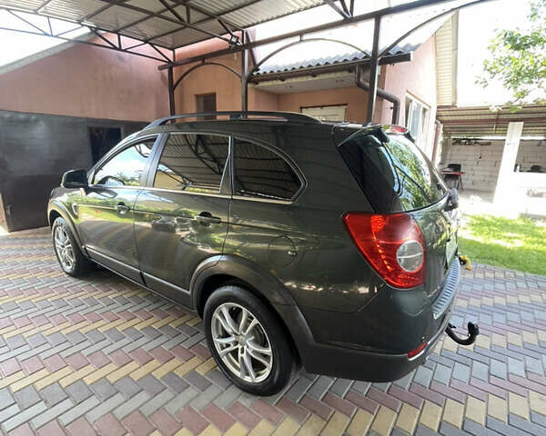 Зелений Шевроле Каптіва, об'ємом двигуна 2 л та пробігом 255 тис. км за 7300 $, фото 12 на Automoto.ua