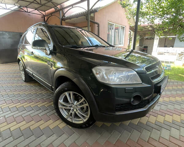 Зелений Шевроле Каптіва, об'ємом двигуна 2 л та пробігом 255 тис. км за 7300 $, фото 3 на Automoto.ua