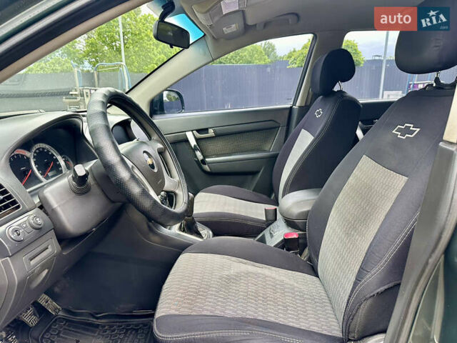 Шевроле Каптива 2007 в Днепре (Днепропетровске) на Automoto.ua Зеленый Шевроле Каптива, объемом двигателя 2.41 л и пробегом 200 тыс. км за 6333 $, фото 12 на Automoto.ua