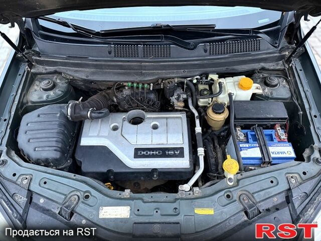 Зеленый Шевроле Каптива, объемом двигателя 2.4 л и пробегом 260 тыс. км за 7300 $, фото 13 на Automoto.ua