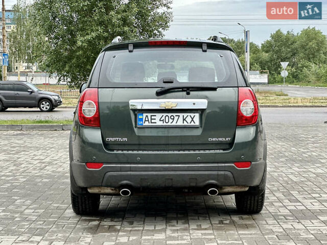 Шевроле Каптива 2007 в Днепре (Днепропетровске) на Automoto.ua Зеленый Шевроле Каптива, объемом двигателя 2.41 л и пробегом 200 тыс. км за 6333 $, фото 5 на Automoto.ua