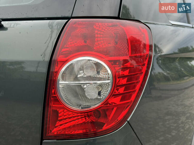 Шевроле Каптива 2007 в Днепре (Днепропетровске) на Automoto.ua Зеленый Шевроле Каптива, объемом двигателя 2.41 л и пробегом 200 тыс. км за 6333 $, фото 10 на Automoto.ua