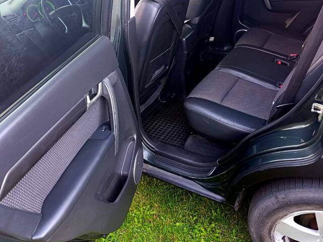 Зелений Шевроле Каптіва, об'ємом двигуна 2.4 л та пробігом 204 тис. км за 6300 $, фото 5 на Automoto.ua