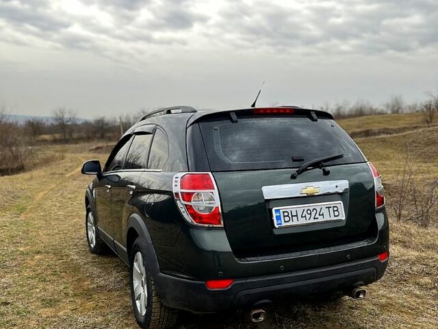 Зеленый Шевроле Каптива, объемом двигателя 2.4 л и пробегом 250 тыс. км за 7500 $, фото 6 на Automoto.ua