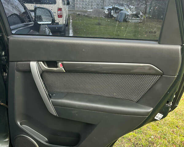 Зеленый Шевроле Каптива, объемом двигателя 2.4 л и пробегом 224 тыс. км за 9500 $, фото 4 на Automoto.ua