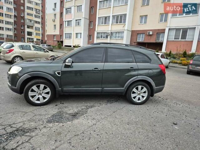 Зеленый Шевроле Каптива, объемом двигателя 3.2 л и пробегом 231 тыс. км за 8000 $, фото 21 на Automoto.ua