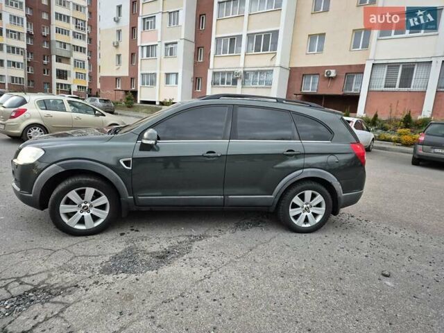 Зеленый Шевроле Каптива, объемом двигателя 3.2 л и пробегом 231 тыс. км за 8000 $, фото 19 на Automoto.ua