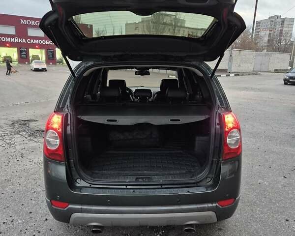 Зеленый Шевроле Каптива, объемом двигателя 3.2 л и пробегом 231 тыс. км за 8000 $, фото 20 на Automoto.ua