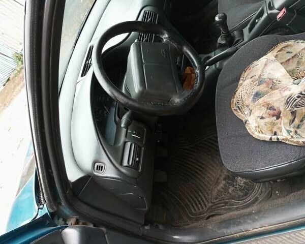 Шевроле Кавалер 1997 у Корюковке на Automoto.ua Зелений Шевроле Кавалер, об'ємом двигуна 2.2 л та пробігом 375 тис. км за 1823 $, фото 5 на Automoto.ua
