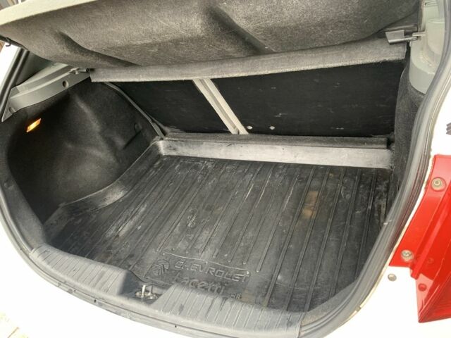 Шевроле Чеветте 2007 в Одессе на Automoto.ua Белый Шевроле Чеветте, объемом двигателя 1.6 л и пробегом 108 тыс. км за 4700 $, фото 10 на Automoto.ua