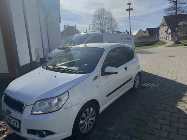 Белый Шевроле Чеветте, объемом двигателя 1.5 л и пробегом 174 тыс. км за 4082 $, фото 1 на Automoto.ua