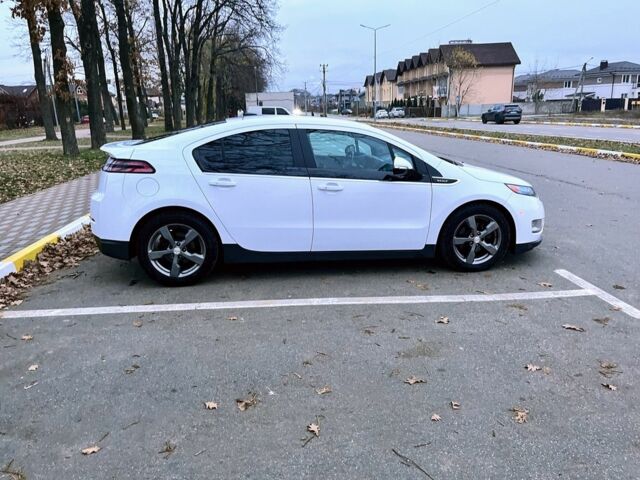 Білий Шевроле Чєвєттє, об'ємом двигуна 1.4 л та пробігом 152 тис. км за 12600 $, фото 2 на Automoto.ua